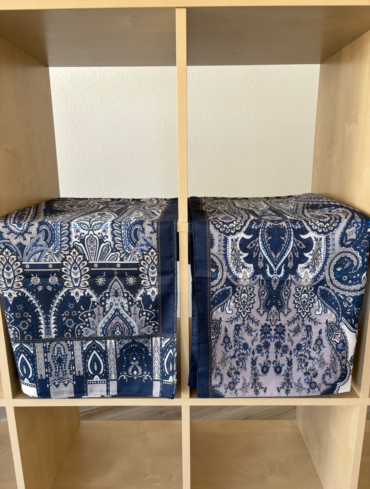 Etnic Dark-Blue