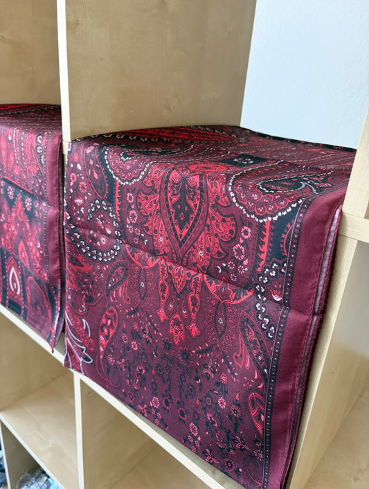 Etnic Red